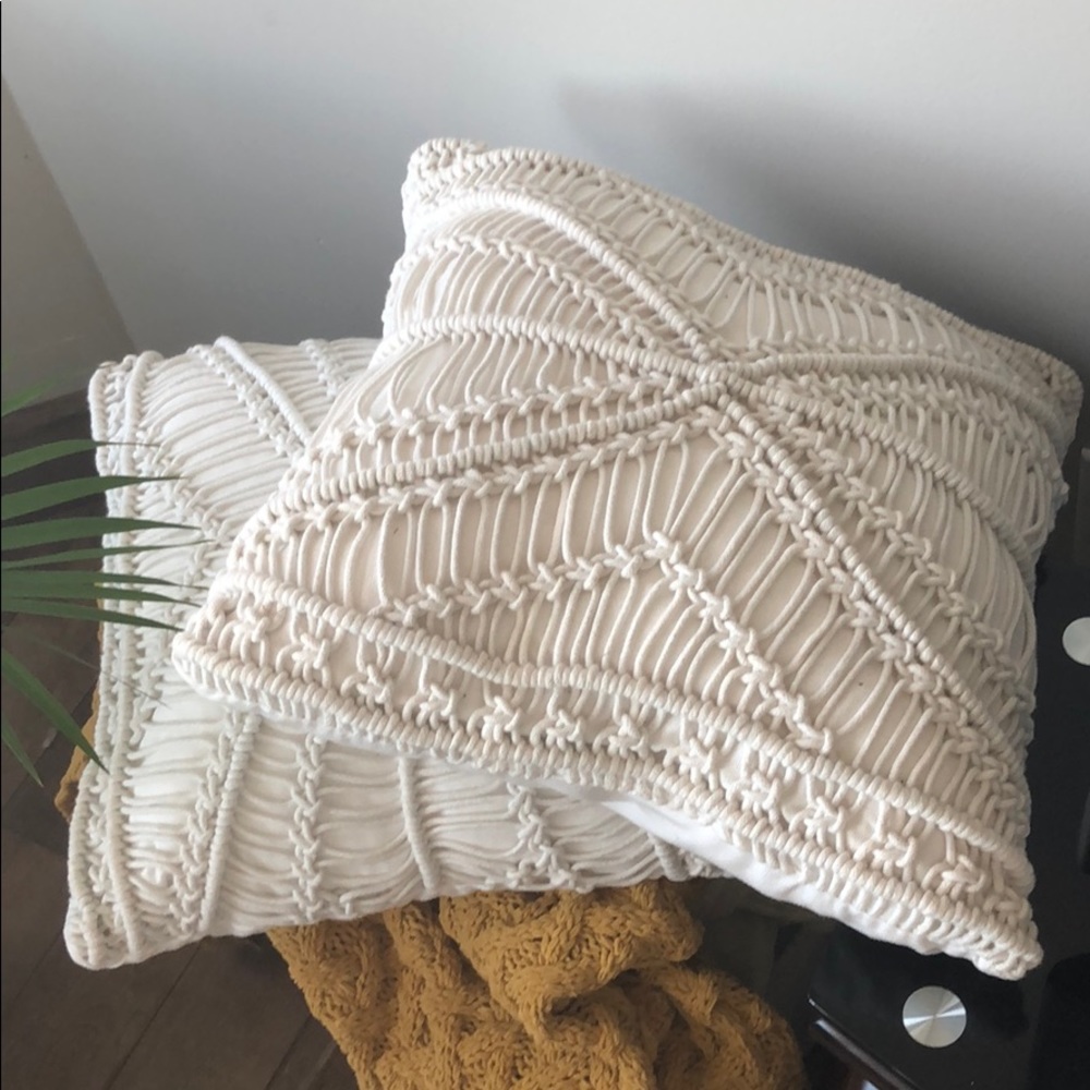 White accent pillows